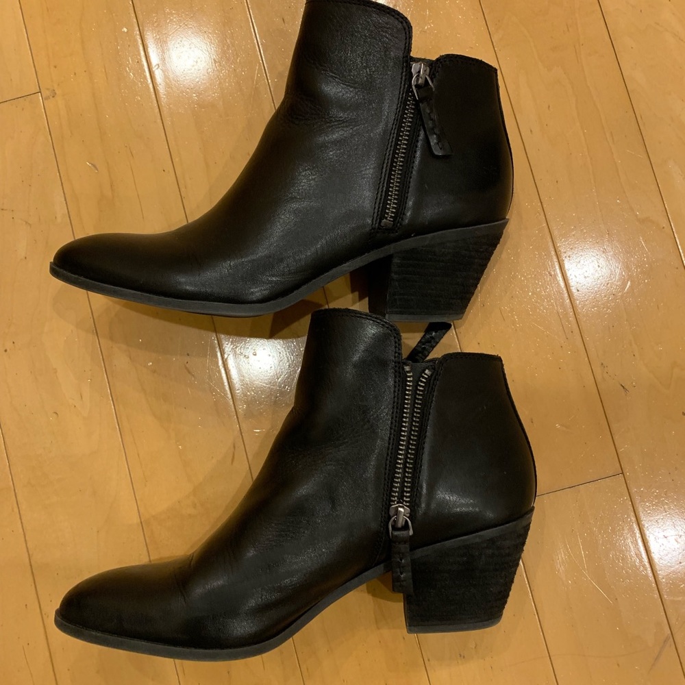 Frye Lila Style Short Boots